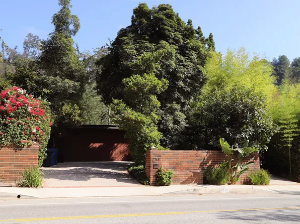 2718 N Beverly Glen Blvd, Los Angeles, CA 90077