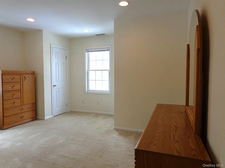 1828 Commerce St — Photo 11