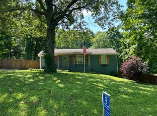 707 Darrow Dr, Pleasant View, TN 37146