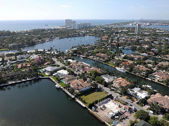 3rd image of 29 Isla Bahia Dr