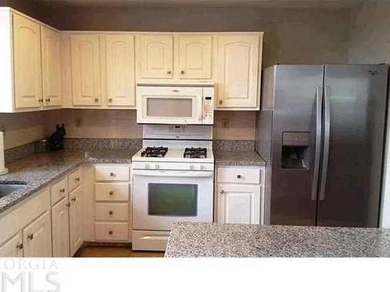 1201 Wedgewood Ct — Photo 5
