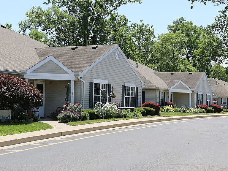 Creekside Villas 55+ Affordable Community — Photo 10