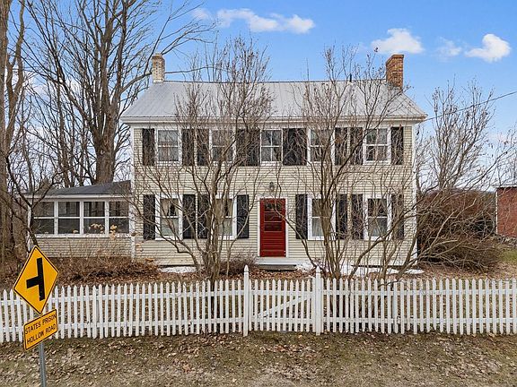 2nd image of 176 Monkton Ridge