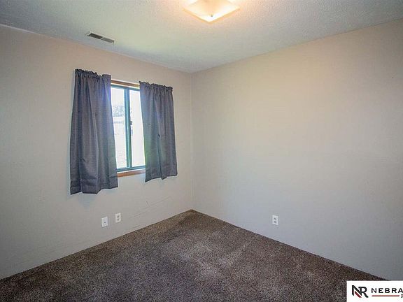 5th image of 5503 S 31st St Unit 8