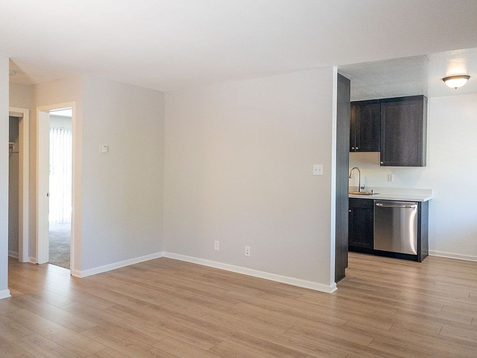 1st image of 30 Central Ct #8