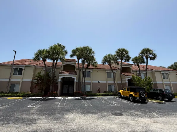 815 W Boynton Beach Boulevard #12-203, Boynton Beach, FL 33426