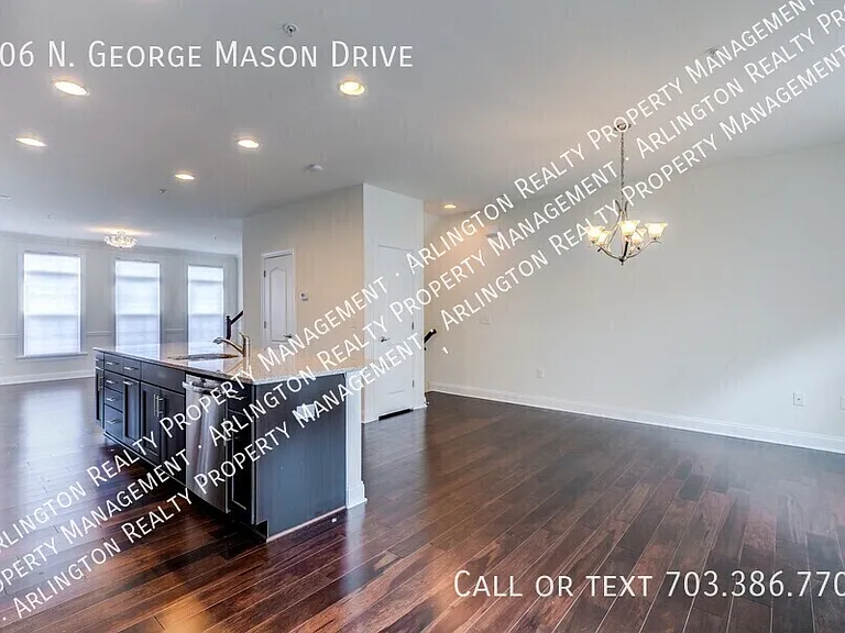 306 N George Mason Dr — Photo 5