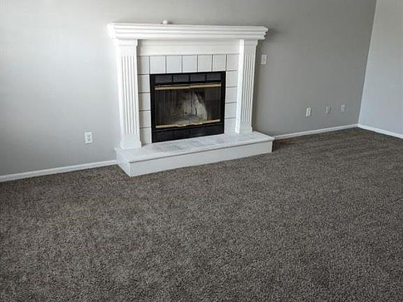 3rd image of 1125 Dean Dr
