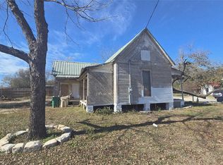 308 E Duncan Ave, Comanche, TX 76442