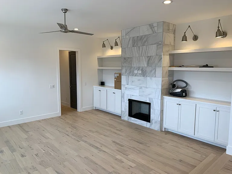 523 Fatherland St #B — Photo 9