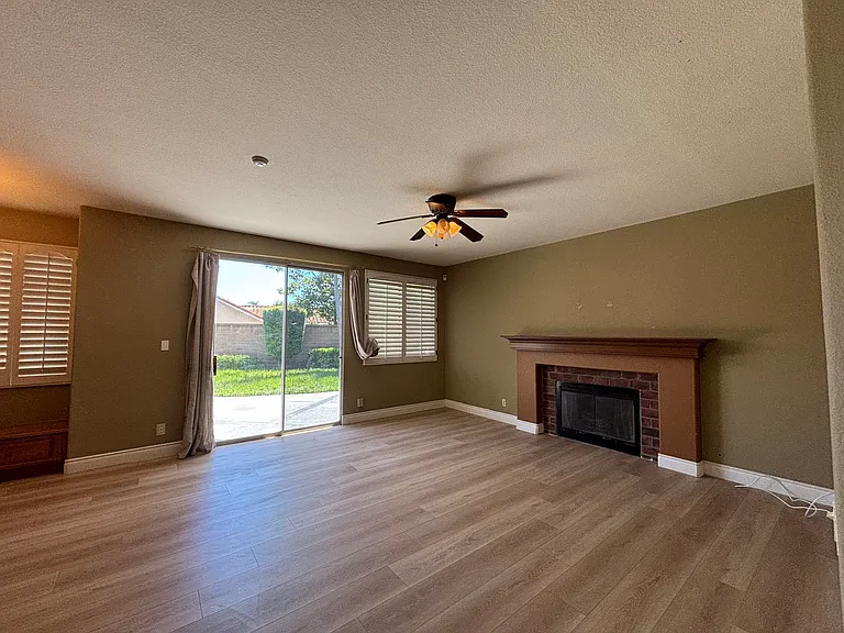 5530 Elderberry Ln — Photo 25