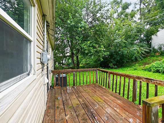 2nd image of 3107 S 40th St