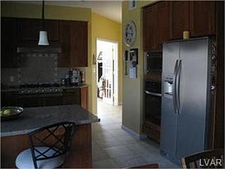 4th image of 164 Longenbach Ave