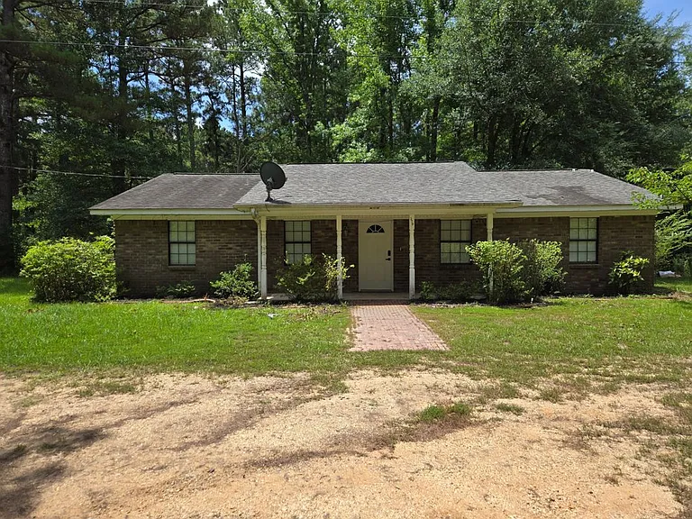 270 Rowell Rd W — Photo 13