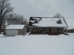 10299 New Rd, North Jackson, OH 44451