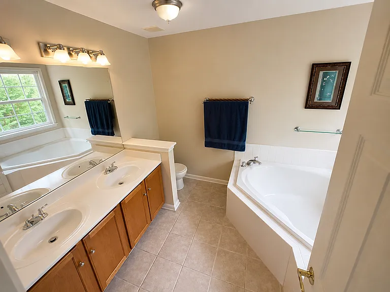 15 Saw Mill Ct — Photo 11