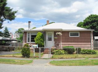 26 Plover Rd, Quincy, MA 02169