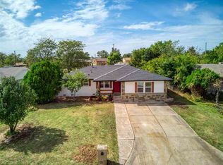 330 NW Compass Dr, Lawton, OK 73505