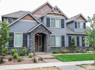 19716 Central Point Rd, Oregon City, OR 97045