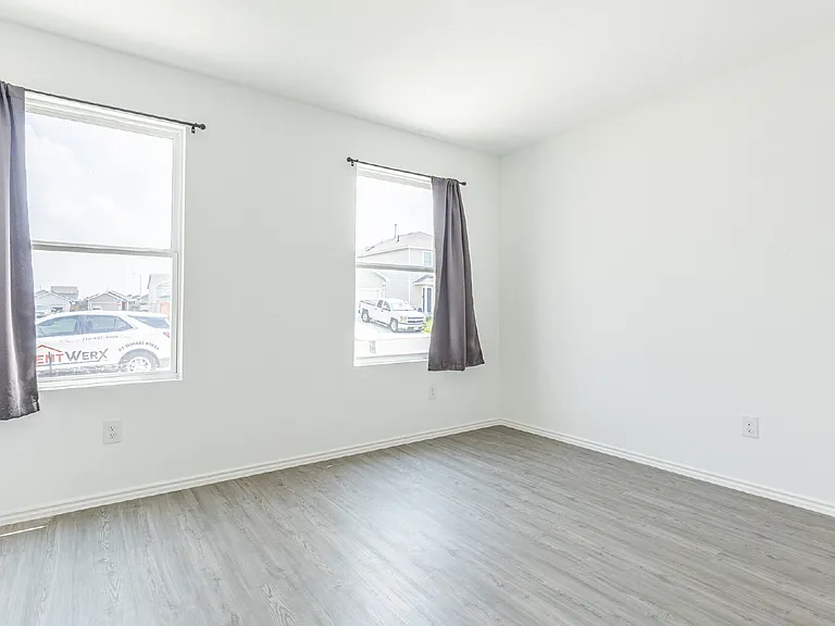 4136 Cove Fls — Photo 14