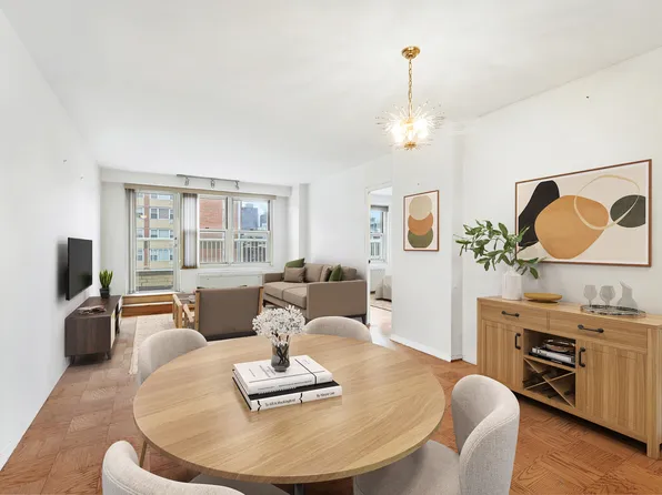 305 East 24th Street image 1 of 8