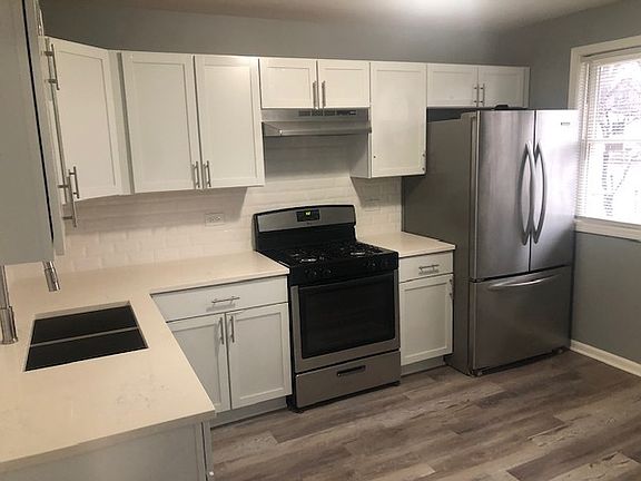 4th image of 1528 N 40th Ave