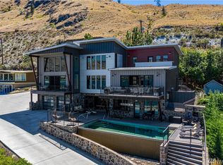 1905 W Woodin Ave, Chelan, WA 98816