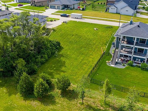 5th image of 2955 Prairie Rose Dr