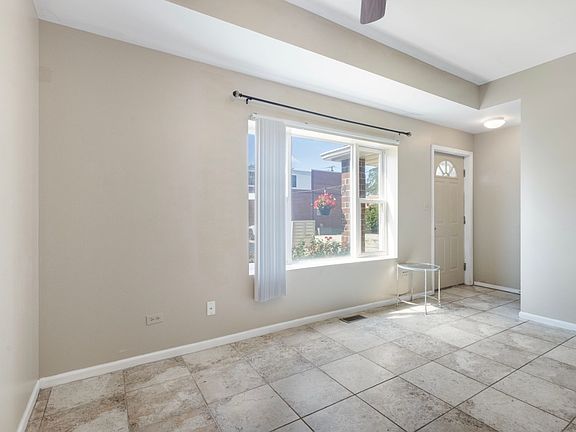 4th image of 18138 Martin Ave