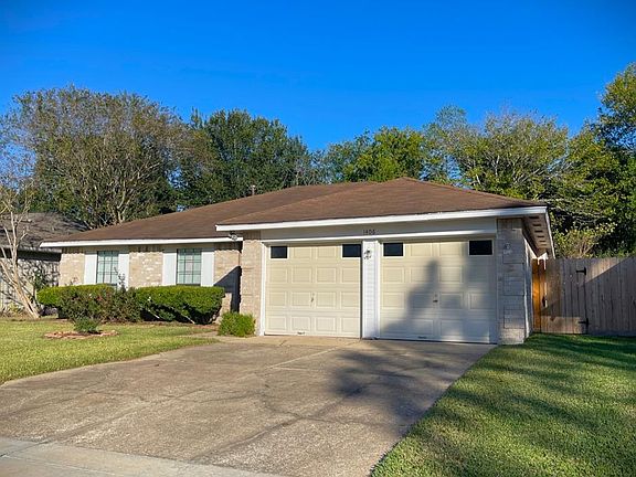 2nd image of 1406 Jo Ann Ln