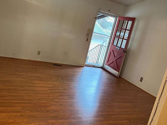 3rd image of 3029 Flamingo Dr