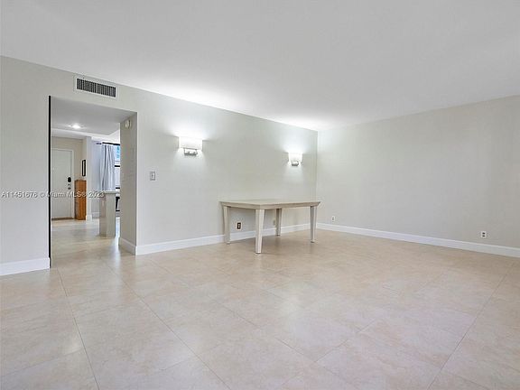 5th image of 3350 NE 192nd St #5R-B
