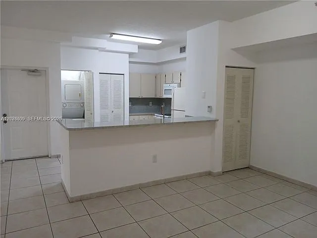 7230 NW 114th Ave #103 — Photo 6