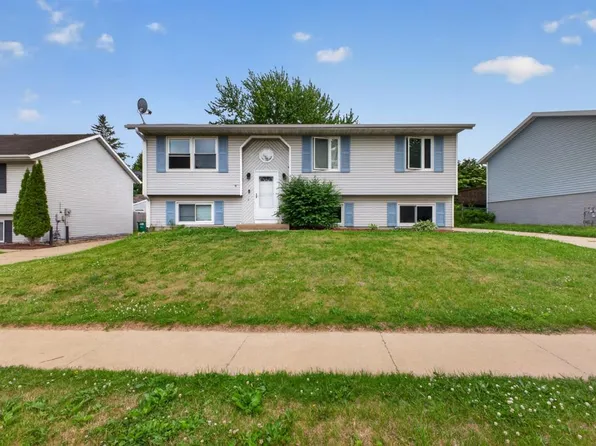2042 50th St NW, Rochester, MN 55901