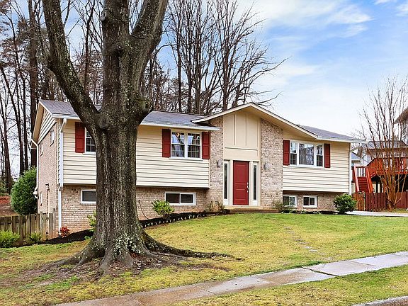 2nd image of 5002 Wheatstone Dr