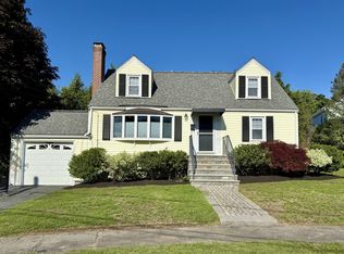 47 Circuit Ln, Waltham, MA 02453