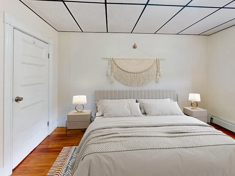 882 Huntington Ave #3 — Photo 5