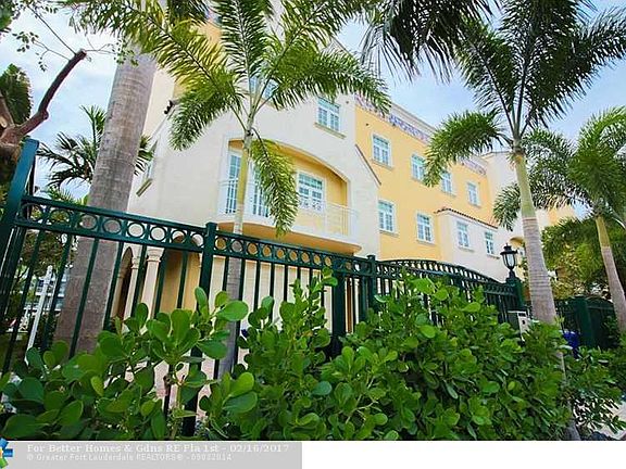 2nd image of 55 Isle Of Venice Dr