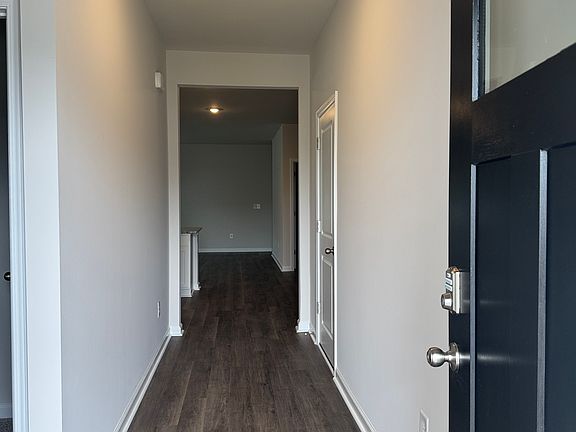4th image of 411 Hadley Springs Ave #398