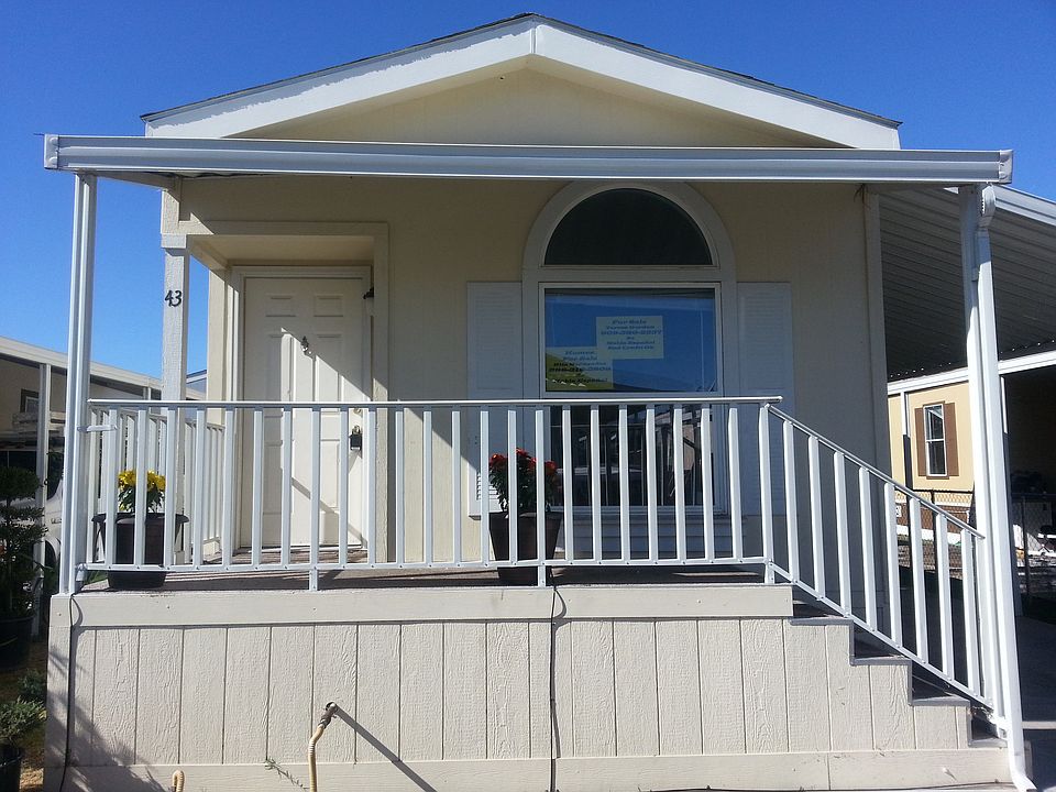 1st image of 721 E 9th St Space 43