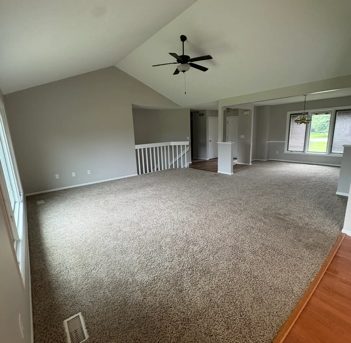 4 bed, 2550 sqft, $3,000 — Photo 4