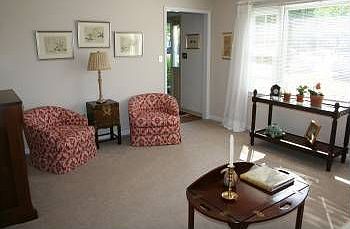 2nd image of 1060 Starmount Ave