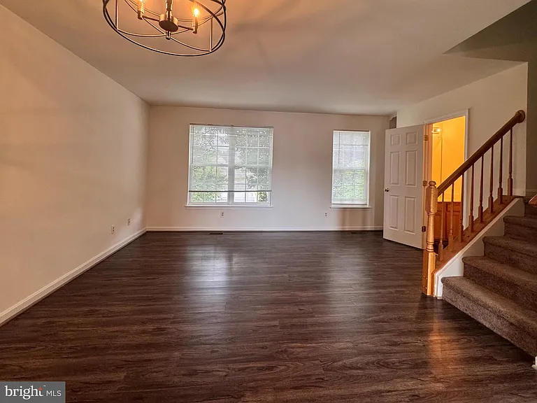 10002 Gander Ct — Photo 7
