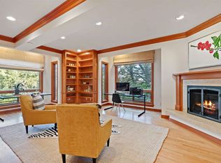 25 Fern Way, Orinda, CA 94563