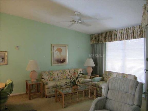 3rd image of 7330 Parkside Villas Dr