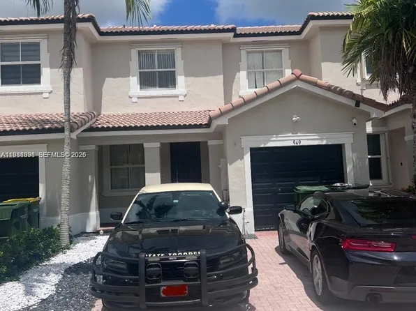 949 NE 42nd Ave, Homestead, FL 33033