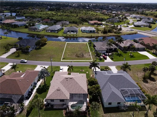 134 White Marsh Ln Lot 296, Rotonda West, FL 33947