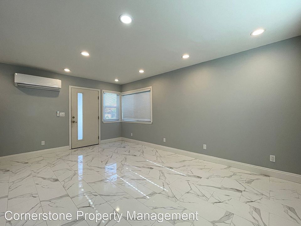 2nd image of 445 Kuehnis Dr #1