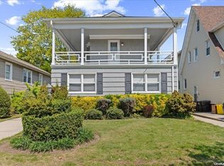 436 Arlington Rd, Cedarhurst, NY 11516