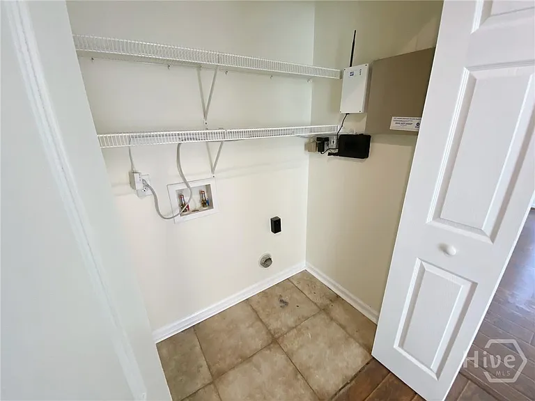 205 Salt Landing Cir — Photo 17